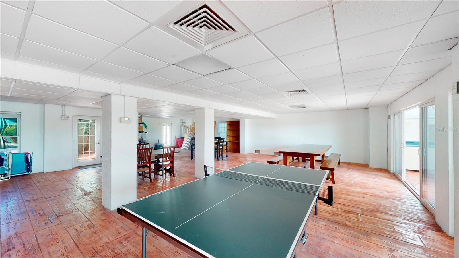 SUNSET BEACH - Residential