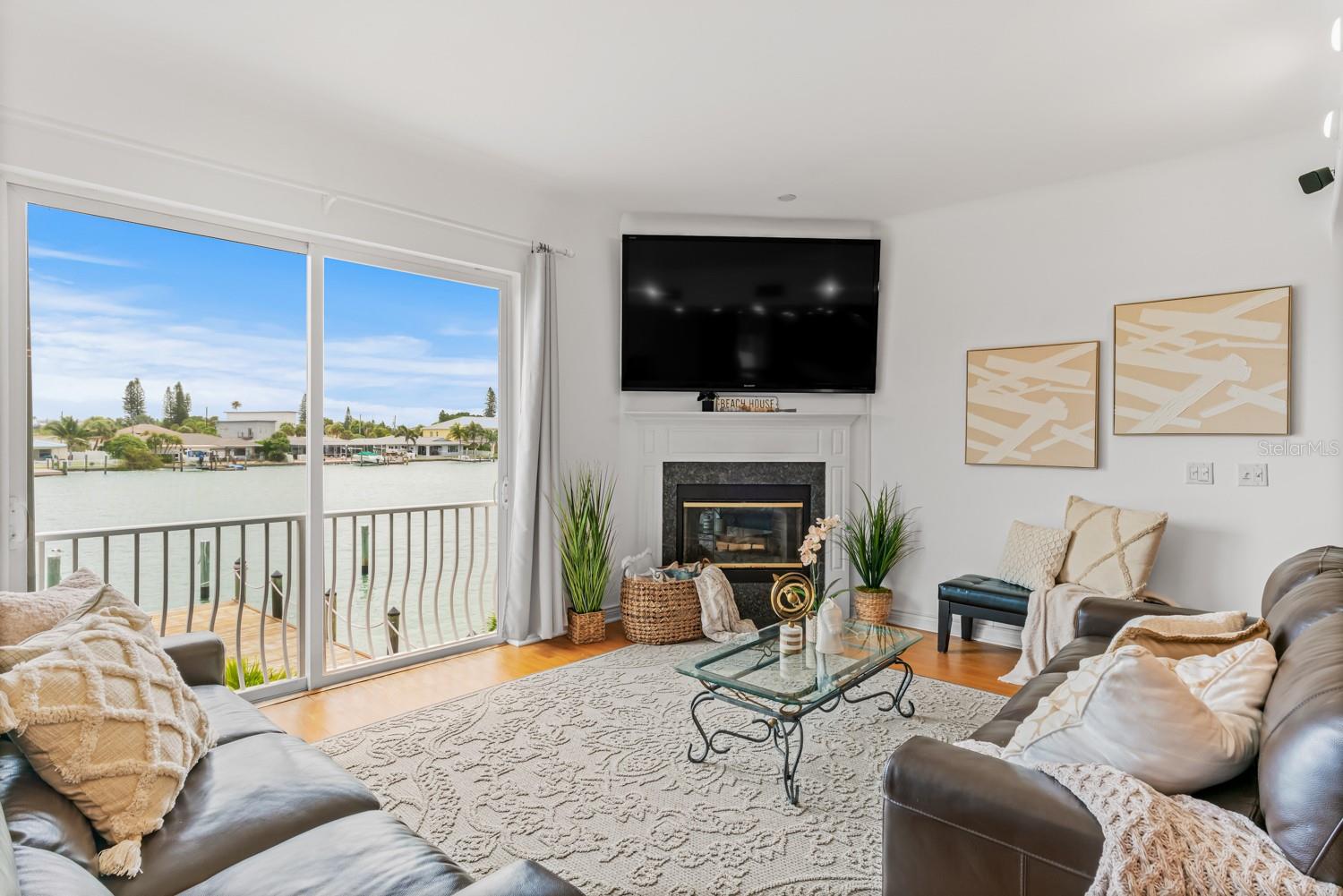 SUNSET BEACH - Residential