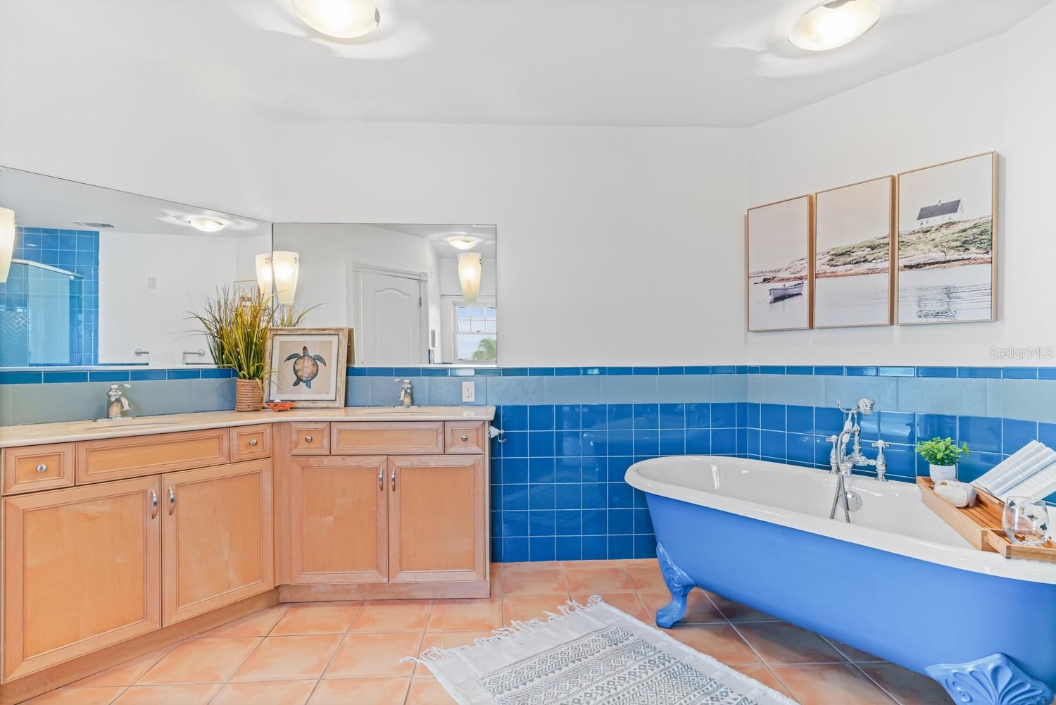 SUNSET BEACH - Residential