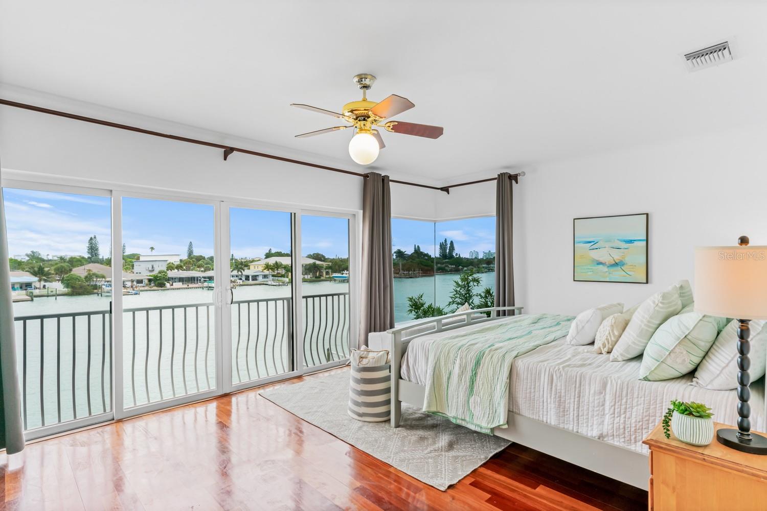 SUNSET BEACH - Residential