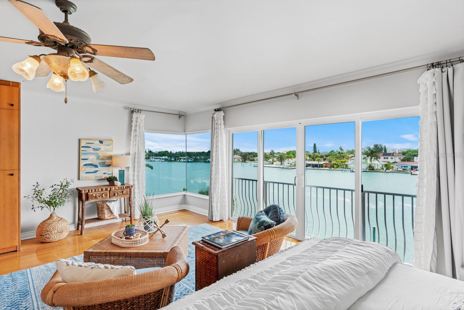 SUNSET BEACH - Residential