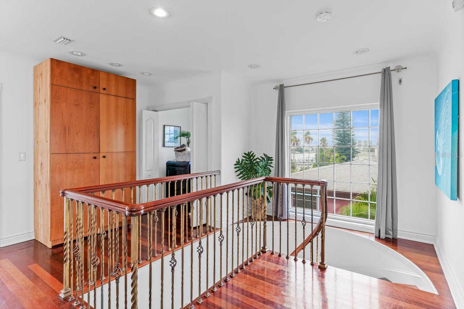 SUNSET BEACH - Residential