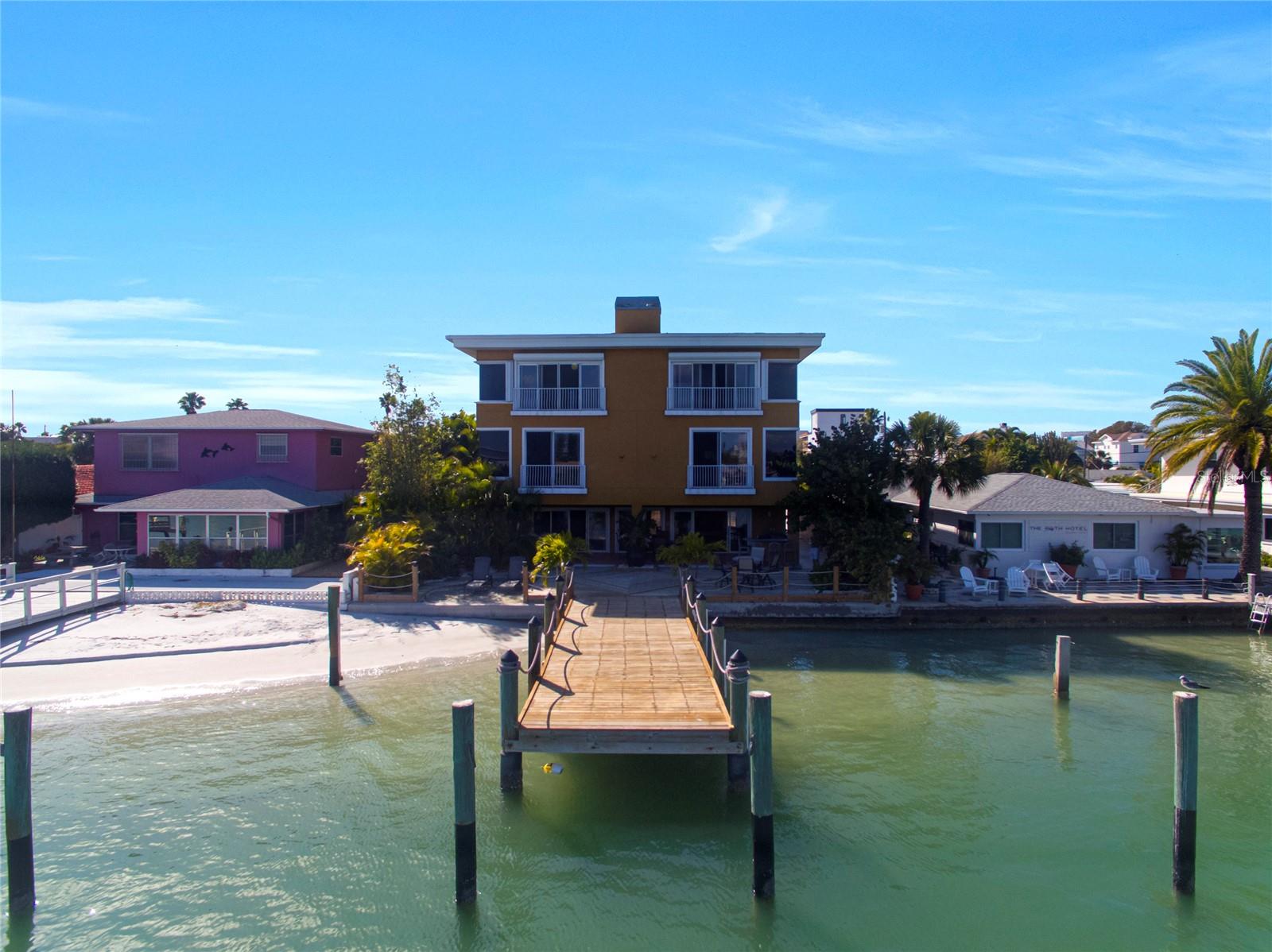 SUNSET BEACH - Residential