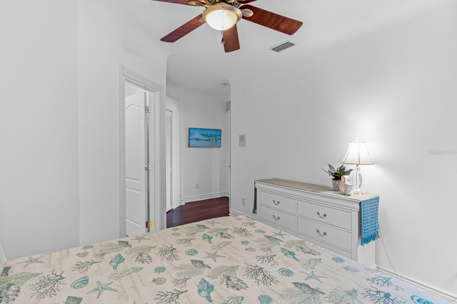 SUNSET BEACH - Residential