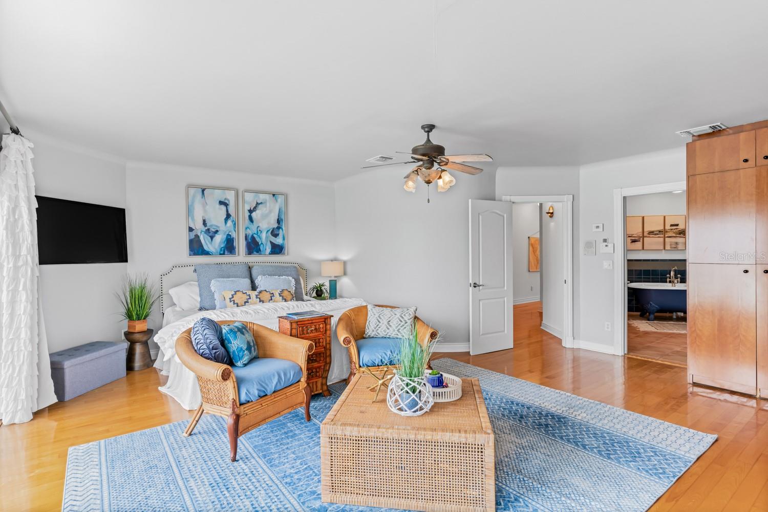 SUNSET BEACH - Residential