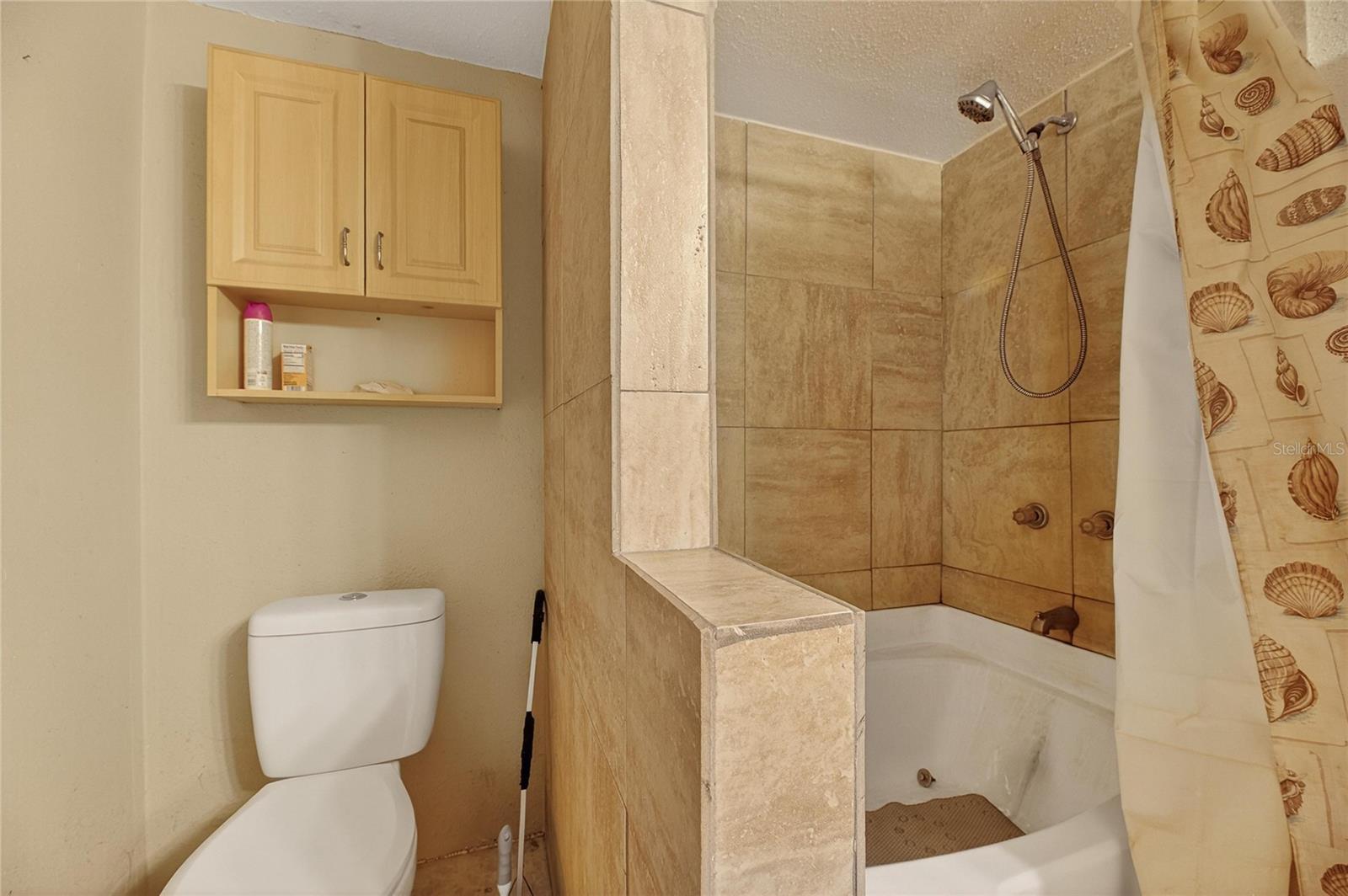 TROPICAL ACRES UNIT 5 - Residential