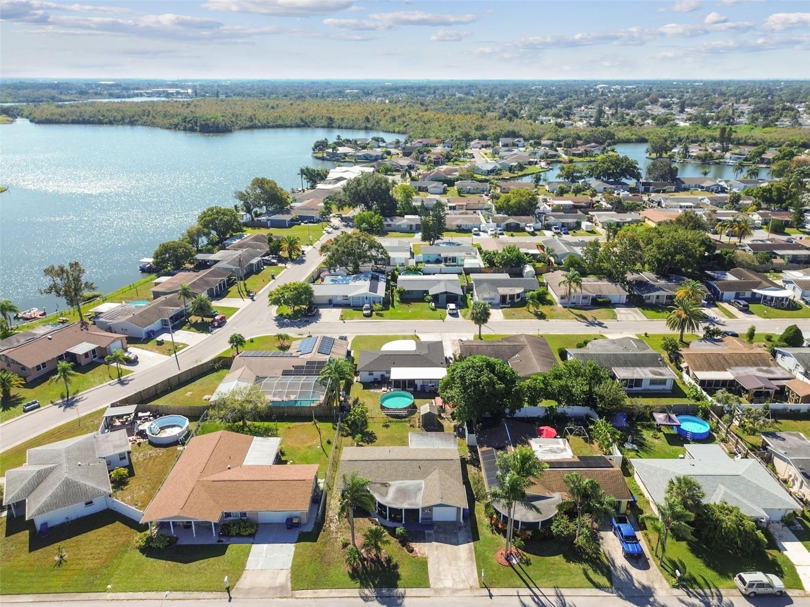 ALOHA GARDENS - Residential