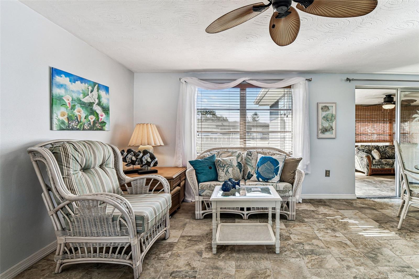 ALOHA GARDENS - Residential