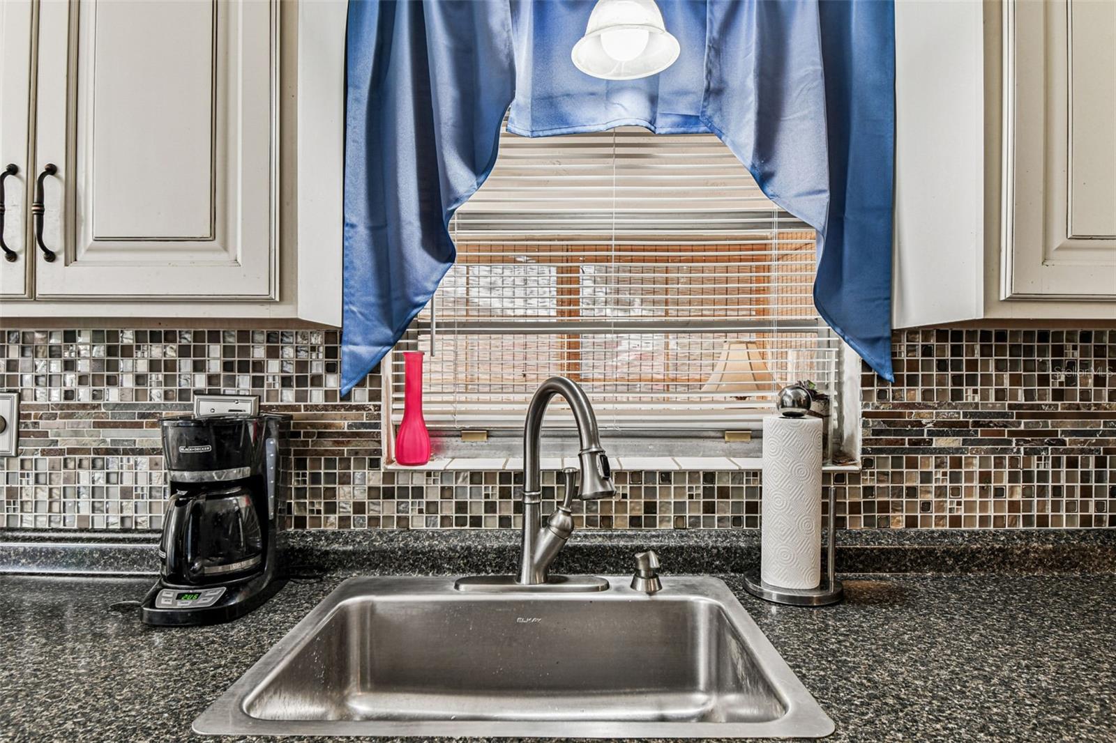 ALOHA GARDENS - Residential