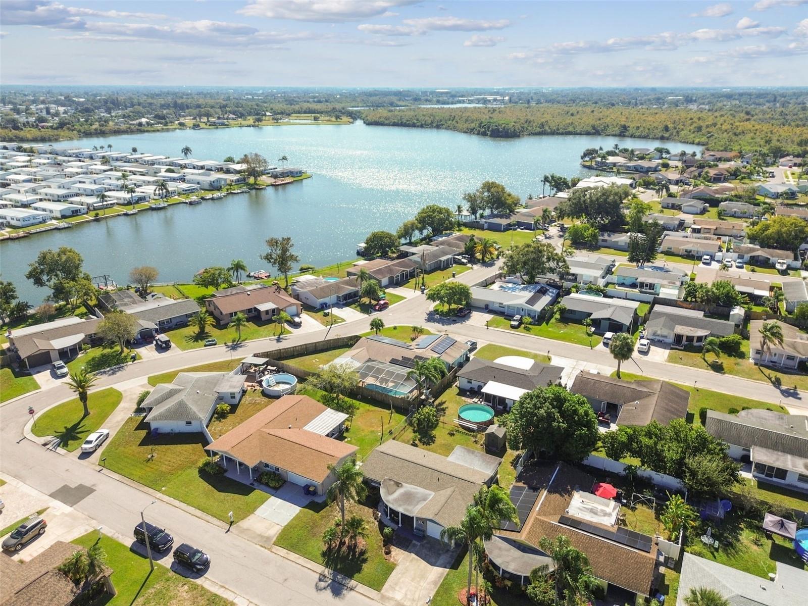 ALOHA GARDENS - Residential