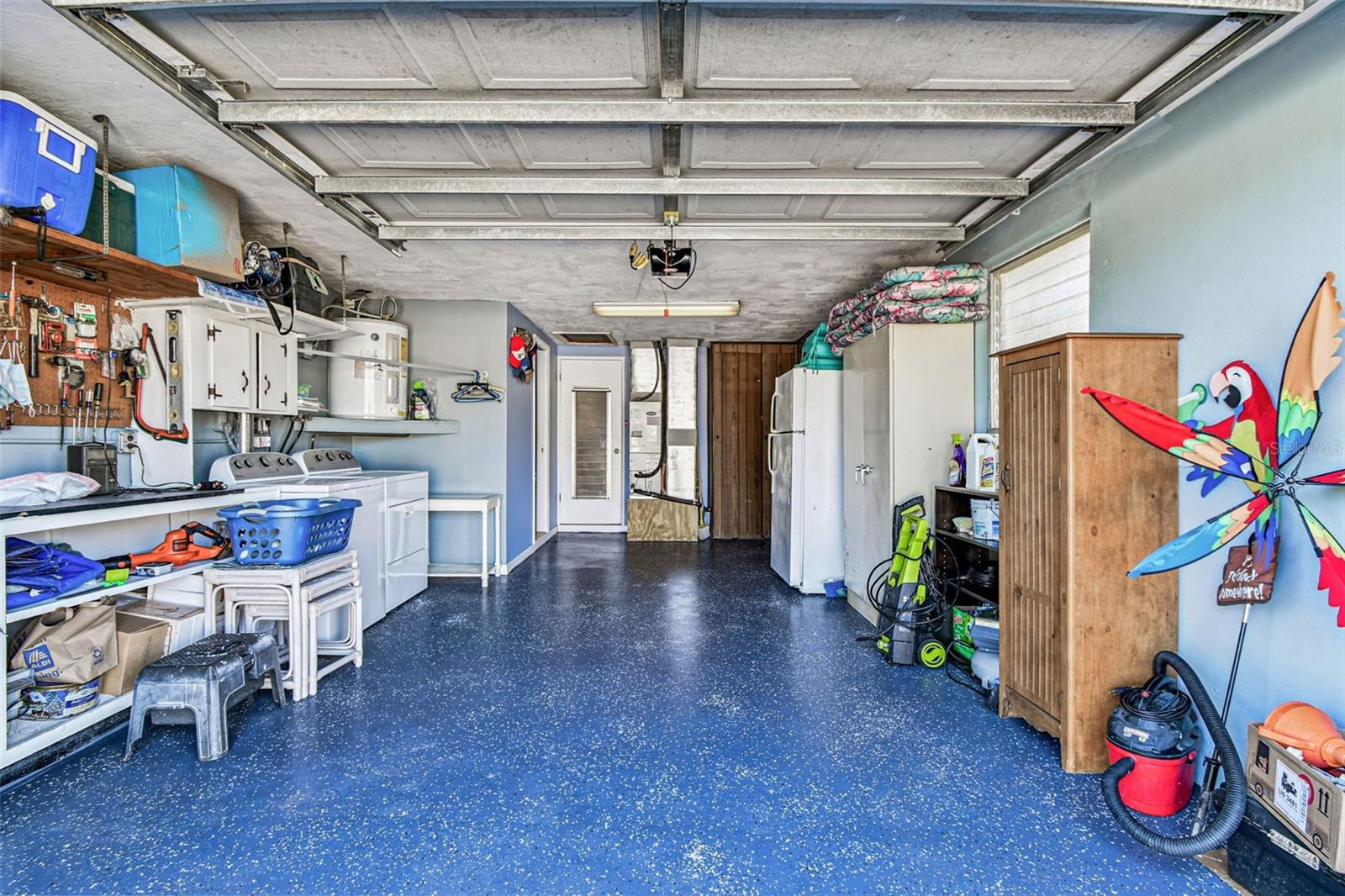 ALOHA GARDENS - Residential