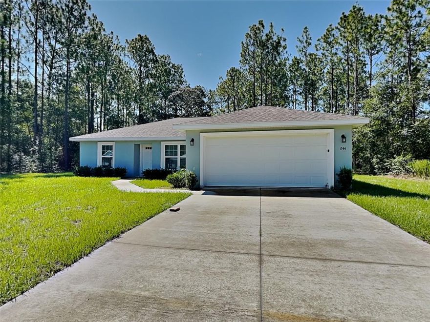 SPECIAL $300 OFF THE 1ST MO RENT IF YOU MOVE IN BEFORE 8/31!

Introducing a stunning 3-bedroom, 3-bathroom home nestled in the charming community of Citrus Springs! This exquisite residence boasts a spacious family room adorned with elegant laminate flooring that flows seamlessly throughout. Delight in the contemporary open-concept kitchen, featuring top-of-the-line stainless steel appliances, granite countertops, a functional pantry, and a cozy eat-in nook. Retreat to the generously-sized master bedroom, complete with a walk-in closet and a luxurious en-suite bathroom showcasing dual sinks and a sleek stand-up shower. Additional amenities include a practical laundry room with WASHER/DRYER, a 2-car garage, and a vast, inviting backyard perfect for relaxation and entertaining. Don't miss this exceptional opportunity to call this stylish sanctuary your new home!

Discover the vibrant community surrounding this property, with the renowned Withlacoochee State Trail offering delightful biking, hiking, and nature walks at your doorstep. The neighborhood is home to a well-stocked library, a bustling community center for engaging social events, illuminated tennis courts, and a fun-filled park. Golf enthusiasts will appreciate the on-site golf course, complete with a welcoming restaurant, serene putting greens, and an expansive driving range for endless recreational pleasure.
Conveniently situated just moments away from an array of exciting activities, including boating, fishing, diving, and picturesque freshwater springs. Savor the convenience of nearby restaurants, shopping centers, medical services, supermarkets, and more. Plus, the highly-rated local school system ensures a bright future for families. Embrace the growth of Citrus Springs and make this thriving community your new home!

Resident Benefit Package: $42.00-month. Includes HVAC air filter delivery, Tenant Liability Insurance, Credit Reporting, Tenant Rewards Program, and much more! 
This property is eligible for deposit alternative coverage in lieu of a security deposit. For information and enrollment, please contact our leasing team and enjoy a deposit-free renting experience.