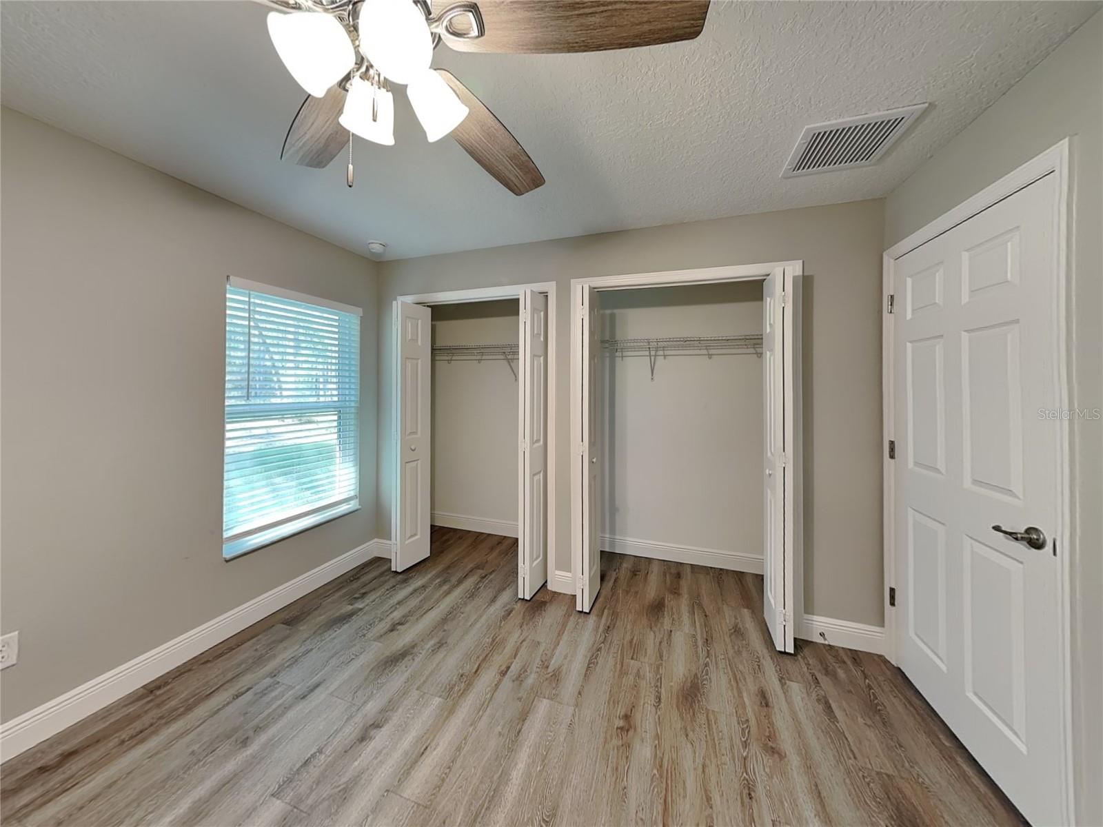 CITRUS SPGS UNIT 04 - Residential Lease
