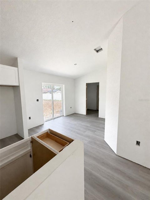 Tiny photo for 4077 SE 139th Street, Summerfield, FL 34491 (MLS # OM730706)