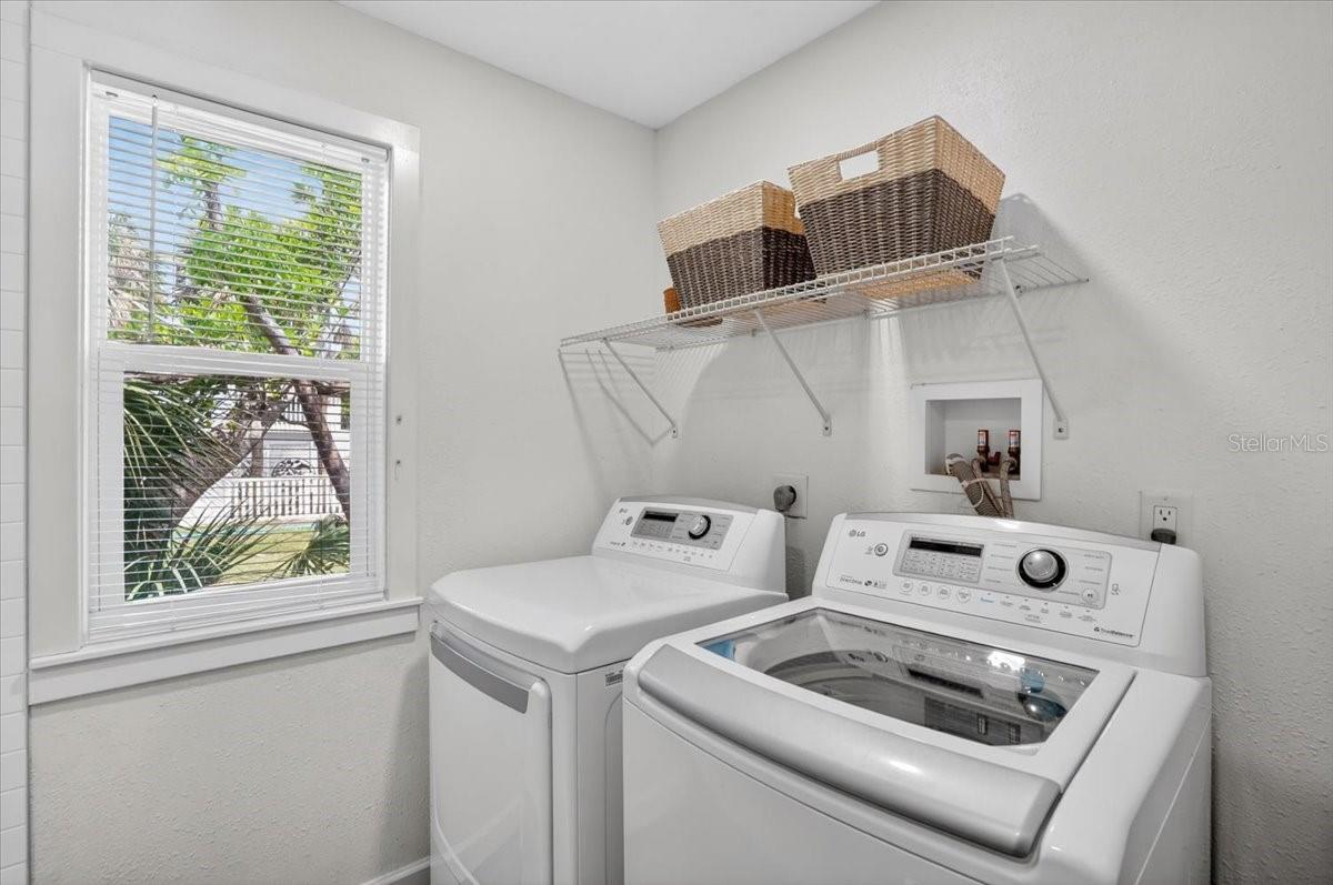 ANNA MARIA BEACH SECOND ADD - Residential