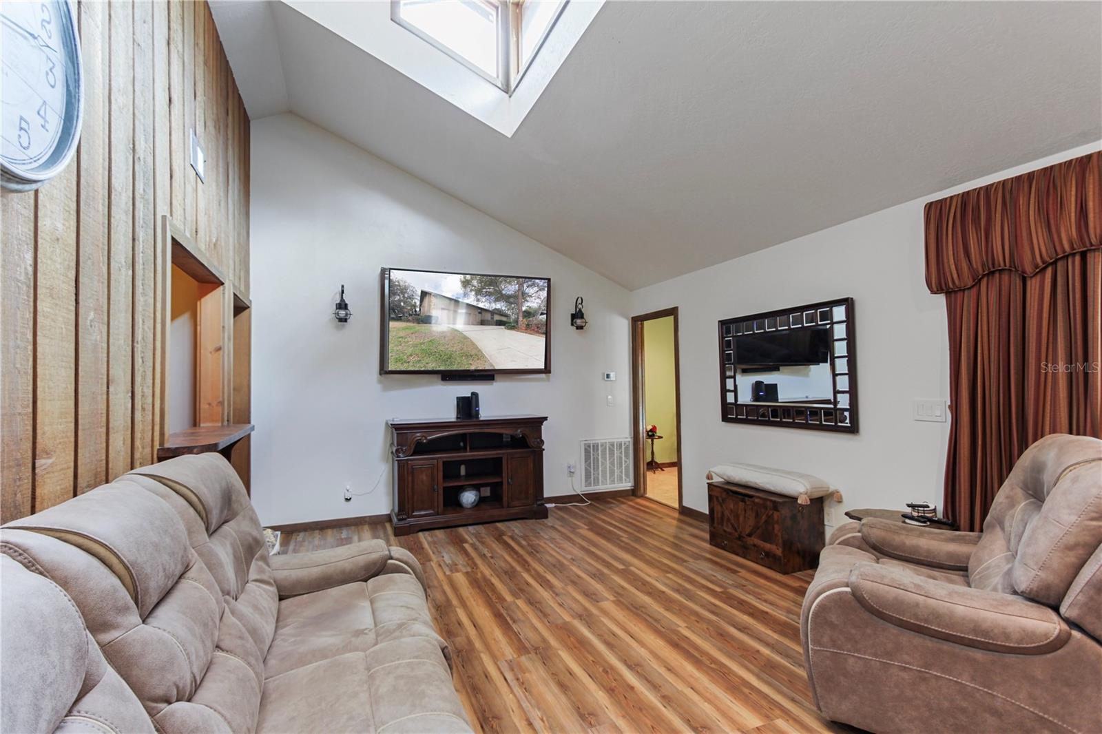 SWEETWATER OAKS SEC 12 - Residential