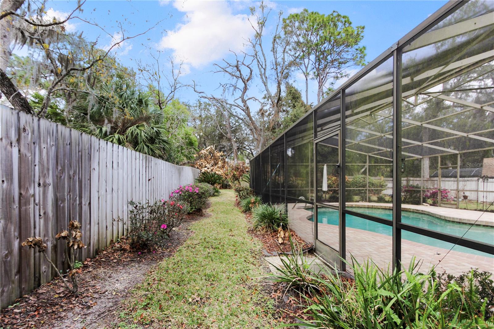 SWEETWATER OAKS SEC 12 - Residential