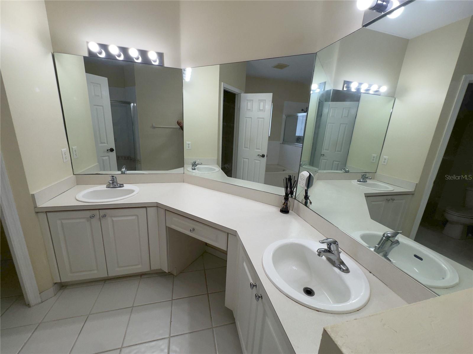 TOWNGATE NORTH - Residential