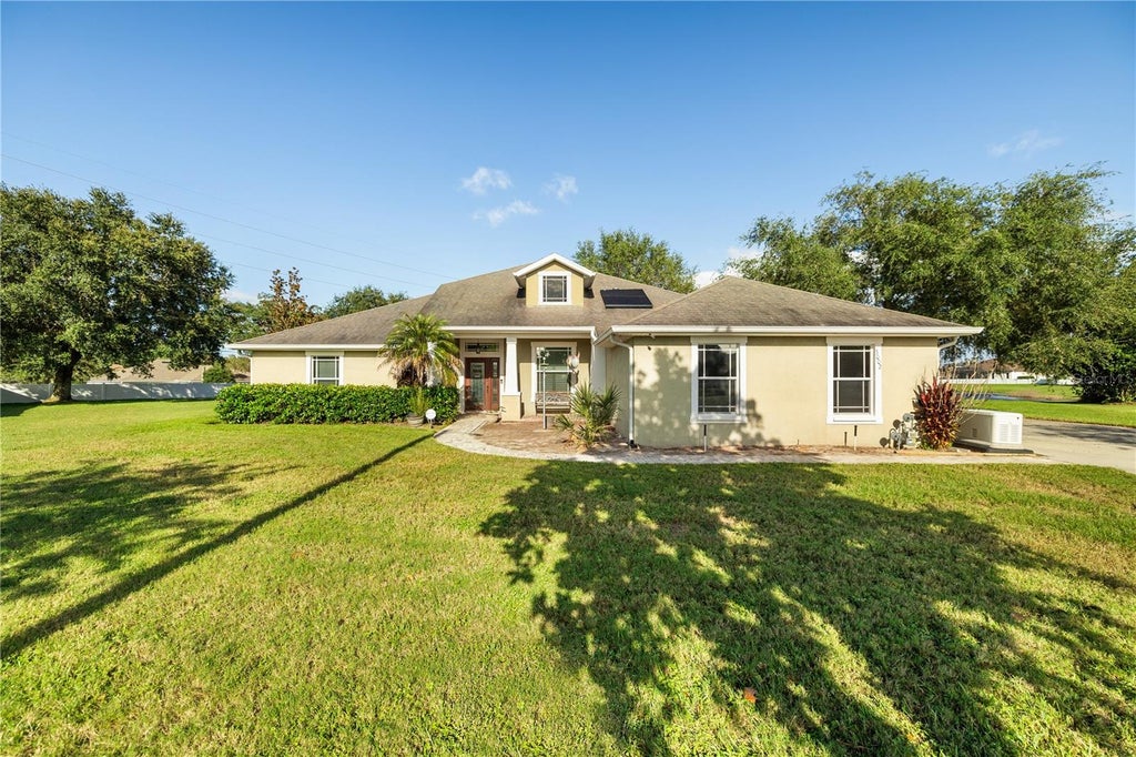 Photo of 3002 Via Roma Ct, Plant City, FL 33566 (MLS # TB8559832)