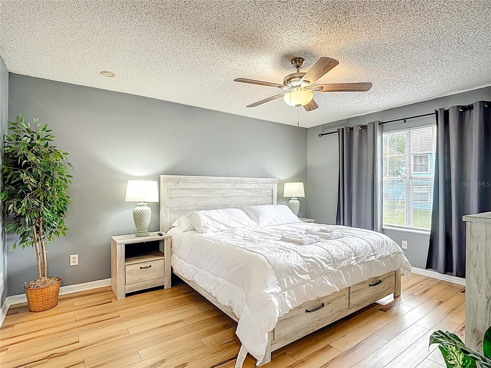 VILLAS AT SOMERSET THE - Residential Lease