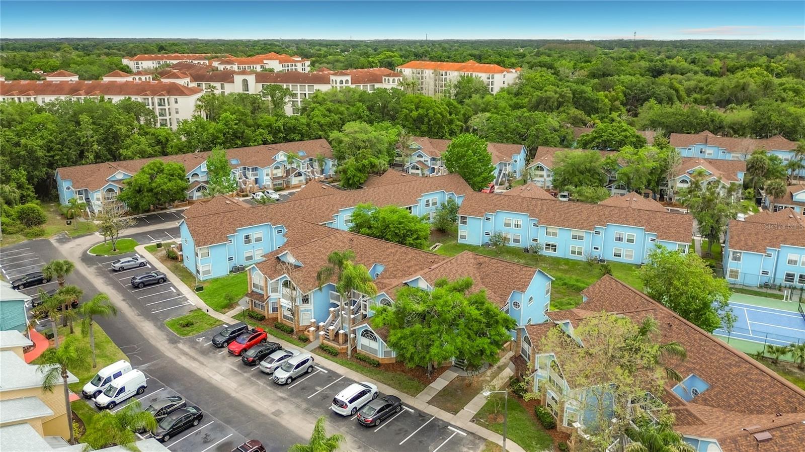VILLAS AT SOMERSET THE - Residential Lease