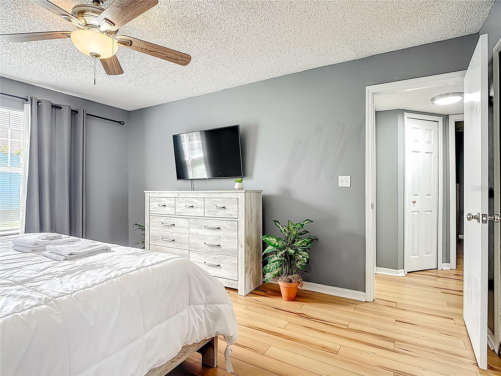 VILLAS AT SOMERSET THE - Residential Lease