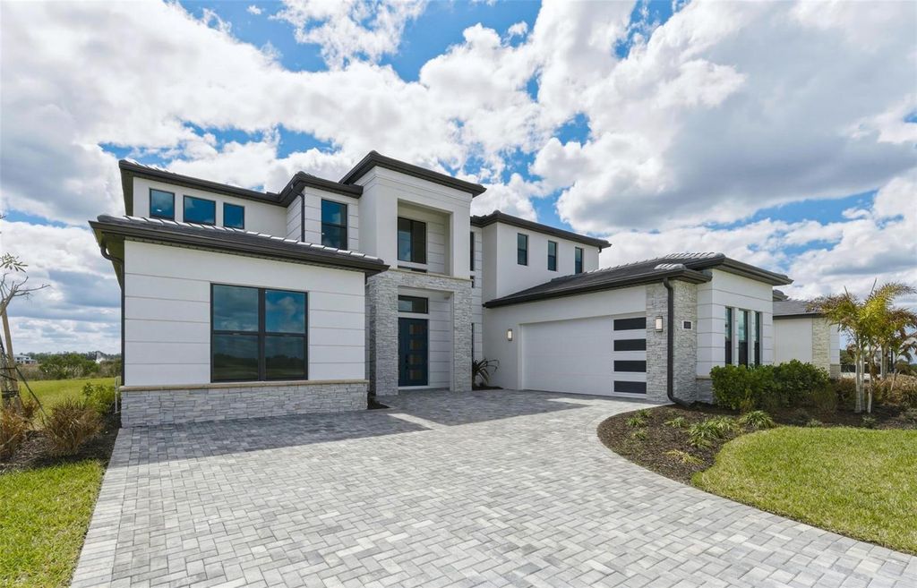 Photo of 2505 Waterfront Circle, Sarasota, FL 34240 (MLS # A4684862)