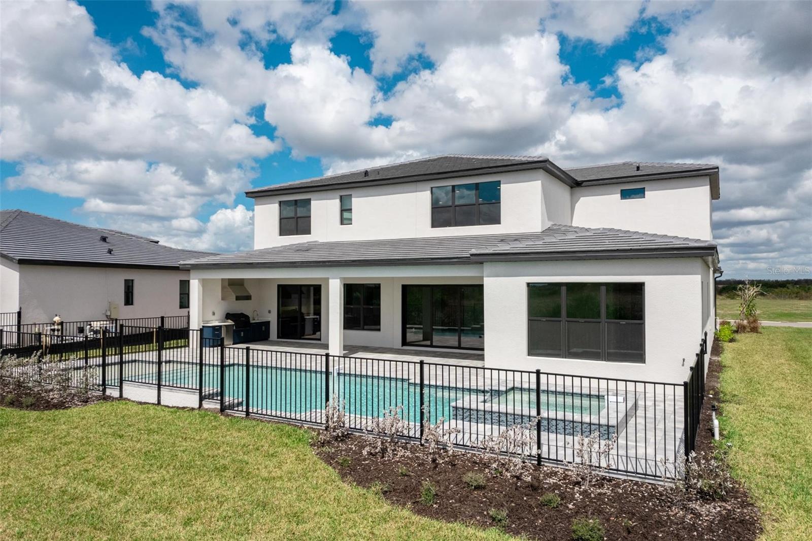 MONTEREY AT LAKEWOOD RANCH - Residential