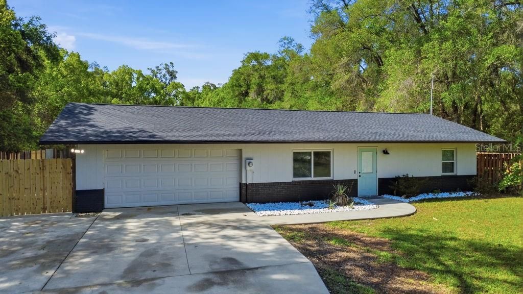 Photo of 550 E Minnesota Avenue, Orange City, FL 32763 (MLS # O6397934)