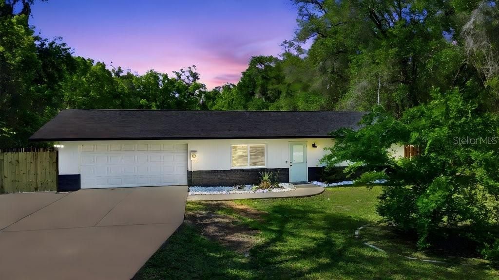 Photo of 550 E Minnesota Avenue, Orange City, FL 32763 (MLS # O6397934)