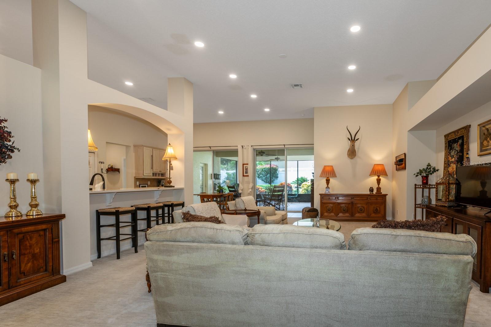 BLUE LAKE ESTATES - Residential