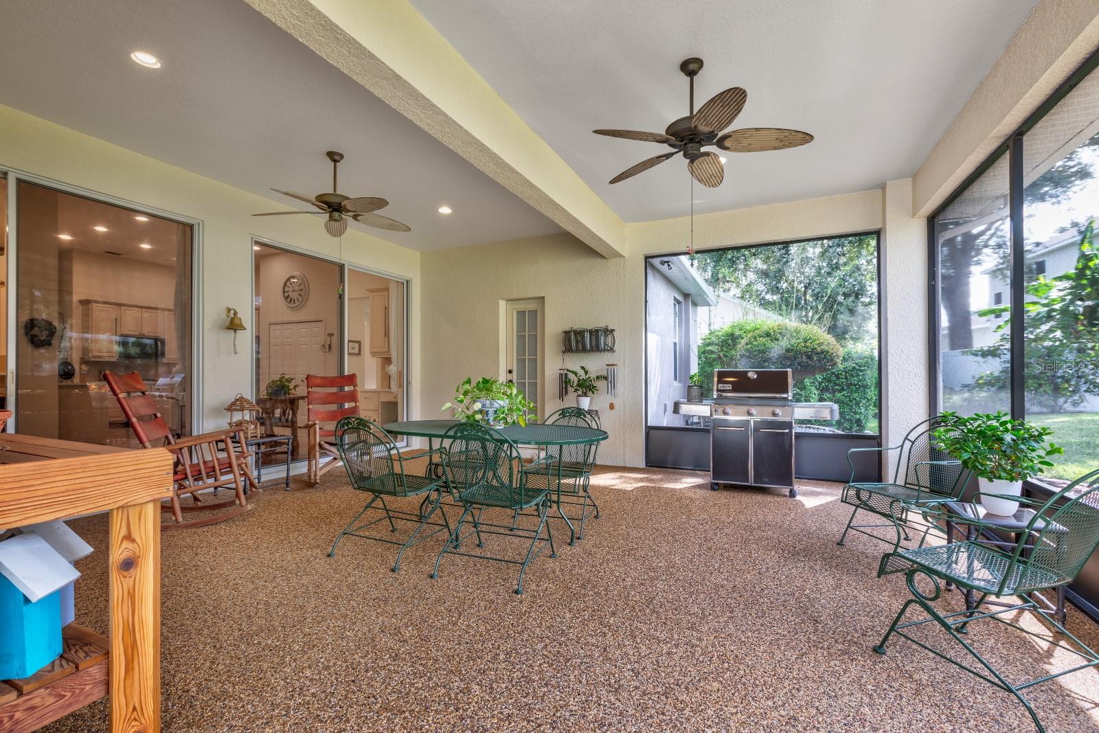 BLUE LAKE ESTATES - Residential