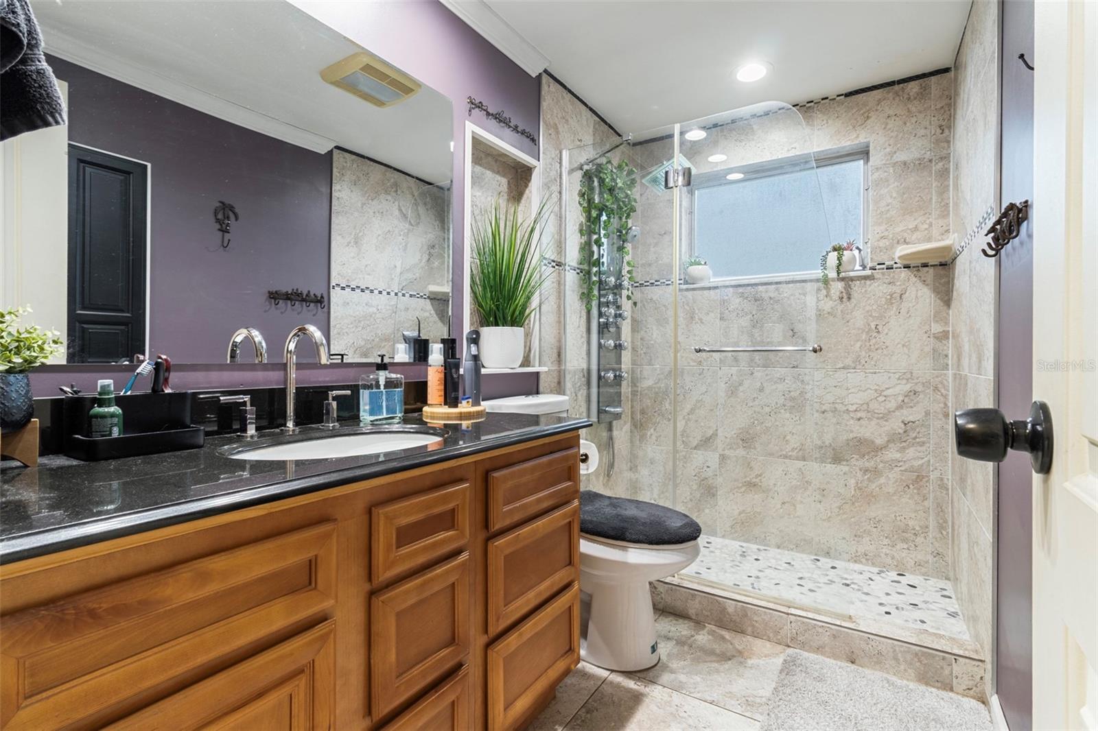 BEACON SQUARE - Residential