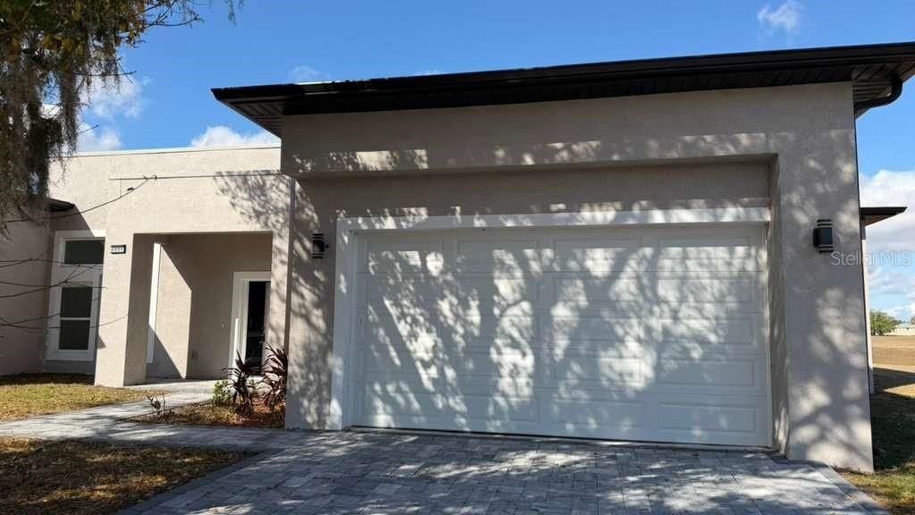 Photo of 6805 Heavitree Drive, Sebring, FL 33876 (MLS # O6366669)