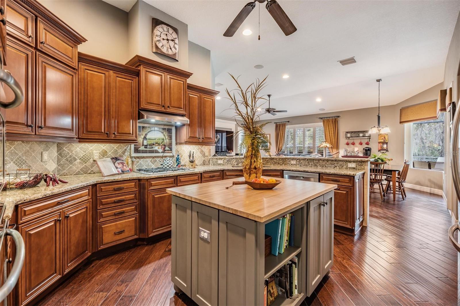 19116 SWEET CLOVER LANE