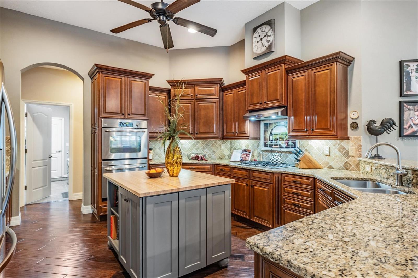 19116 SWEET CLOVER LANE