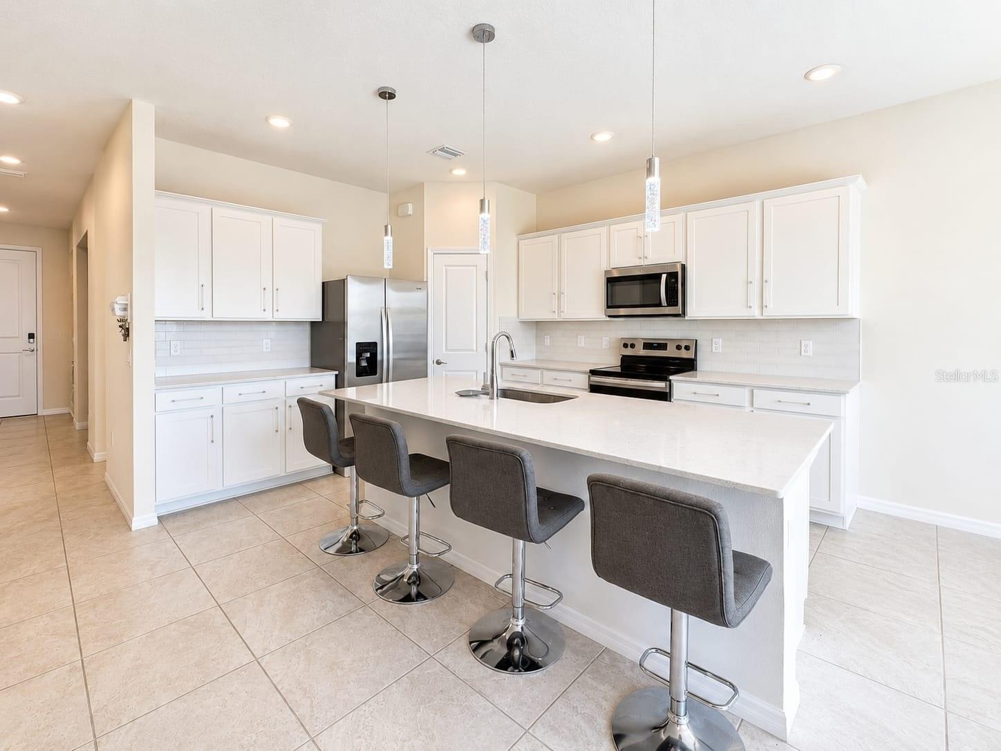 3078 NORCOTT DRIVE