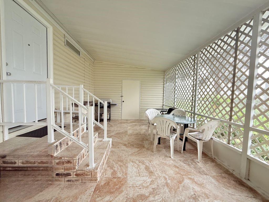 BROADMOOR - Residential