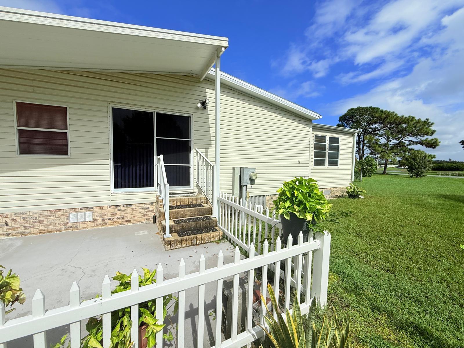 BROADMOOR - Residential