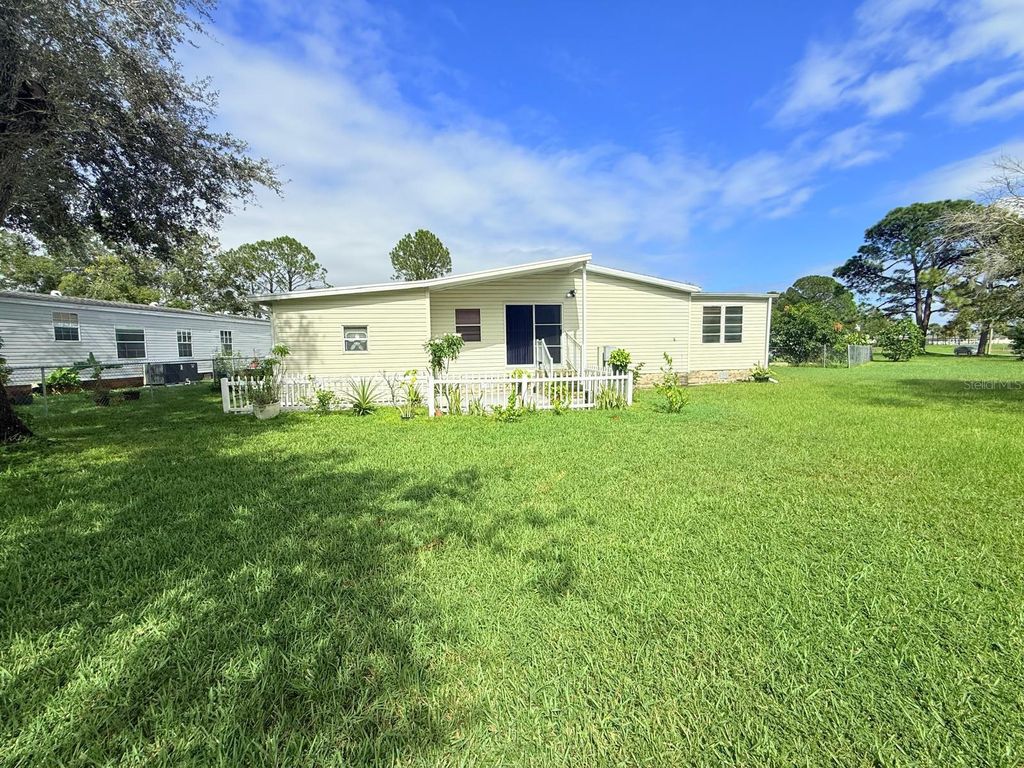 Photo of 220 Ellsworth Drive, Kissimmee, FL 34758 (MLS # S5139512)
