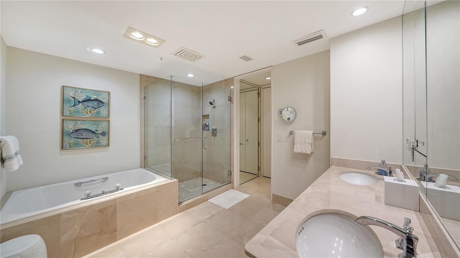 GRAND BAY 3 - Residential