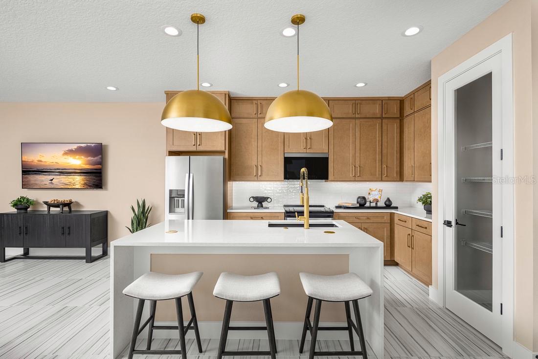 BRONSON PEAK - Residential