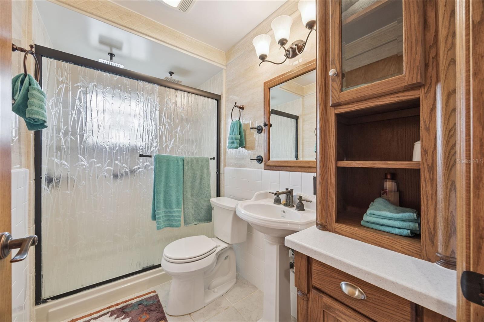 MOUNT PLYMOUTH - Residential