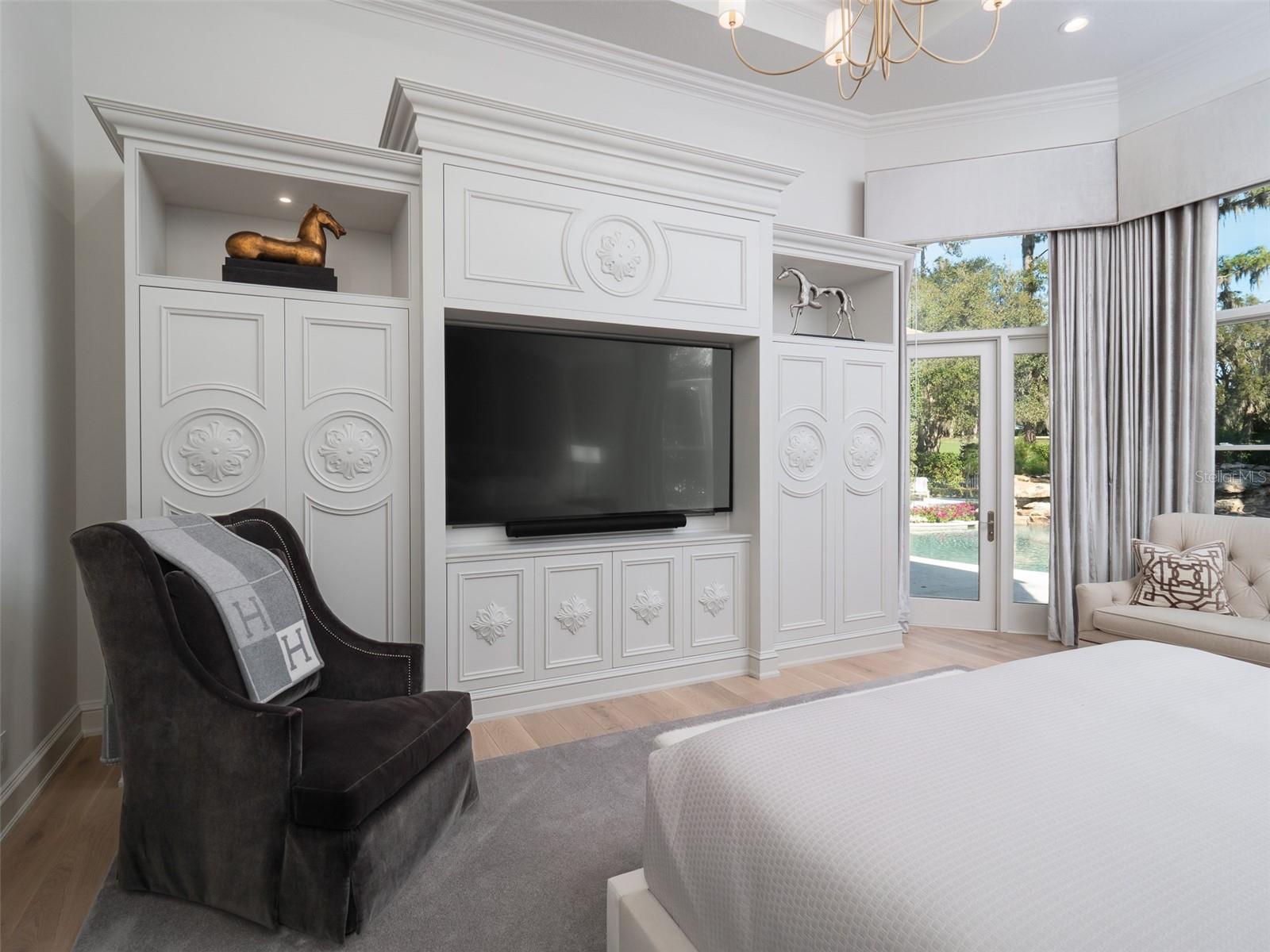 GOLDEN OCALA - Residential