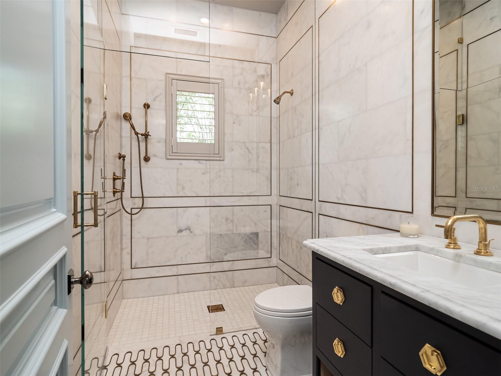 GOLDEN OCALA - Residential