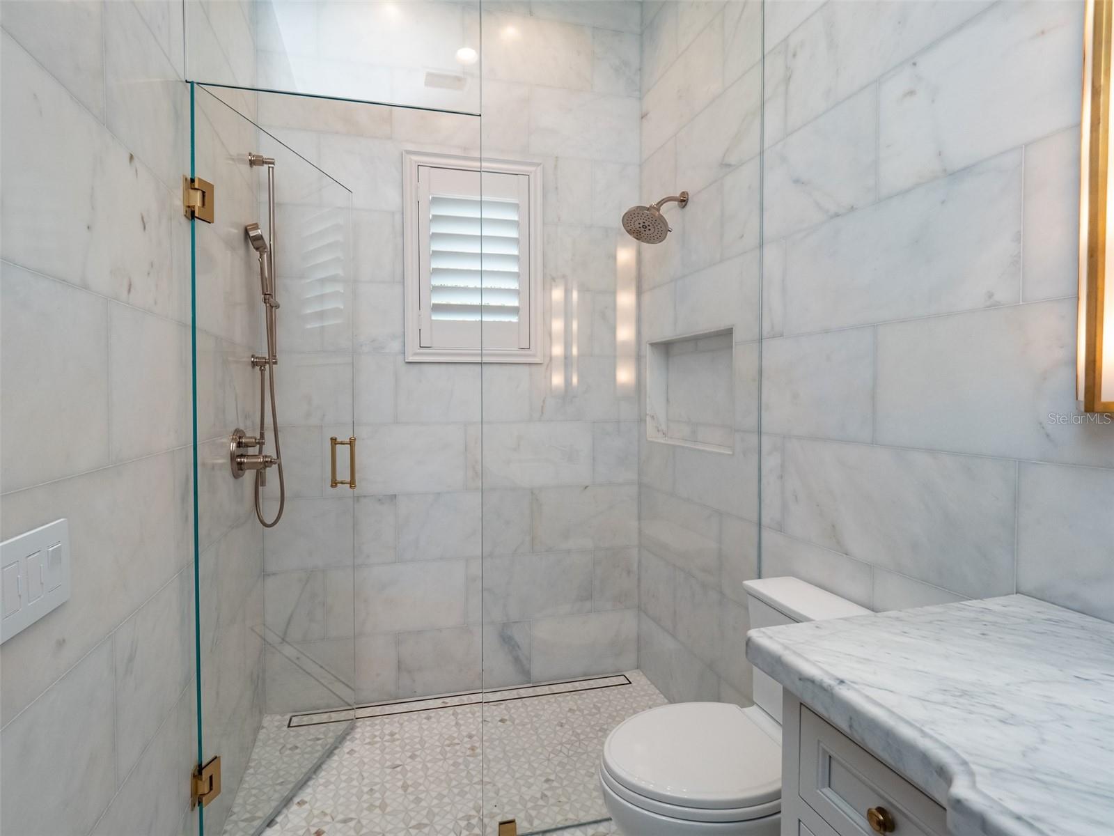 GOLDEN OCALA - Residential