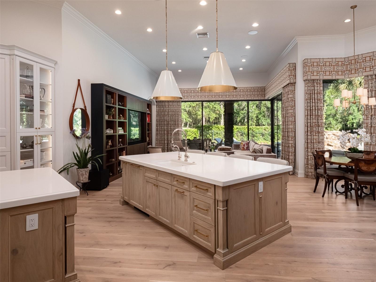 GOLDEN OCALA - Residential