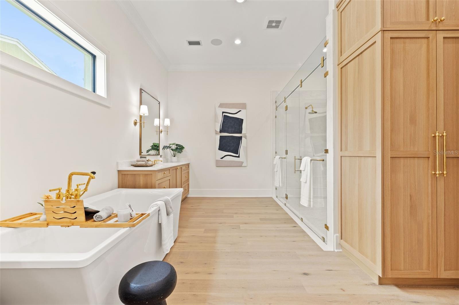 BELLEAIR ESTATES REV 3RD ADD - Residential