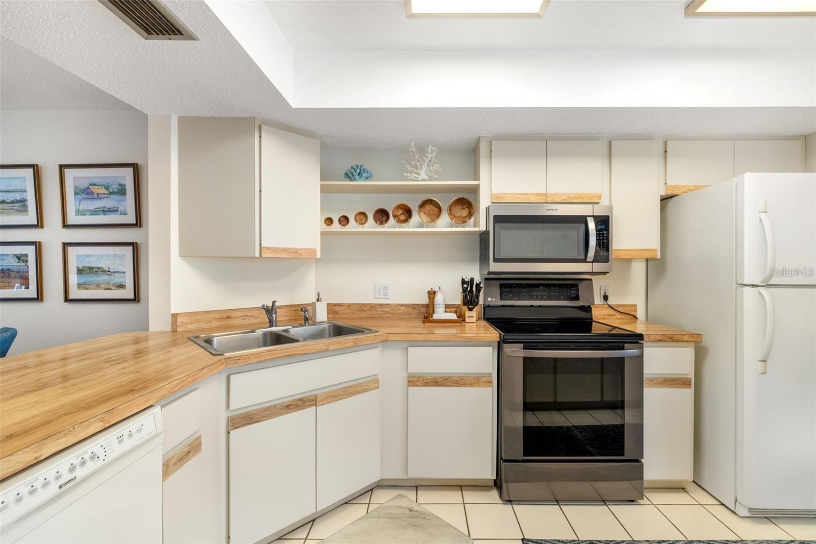 CROSSINGS - Residential Lease