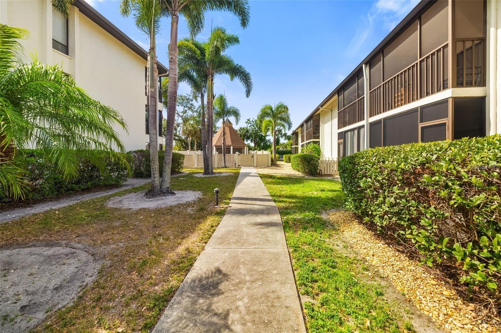 CROSSINGS - Residential Lease